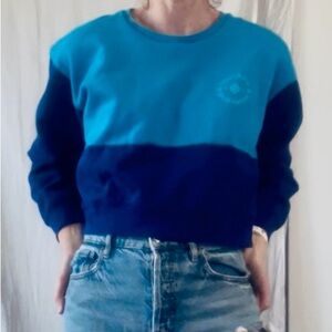 Columbia Vibrant Blue Crewneck